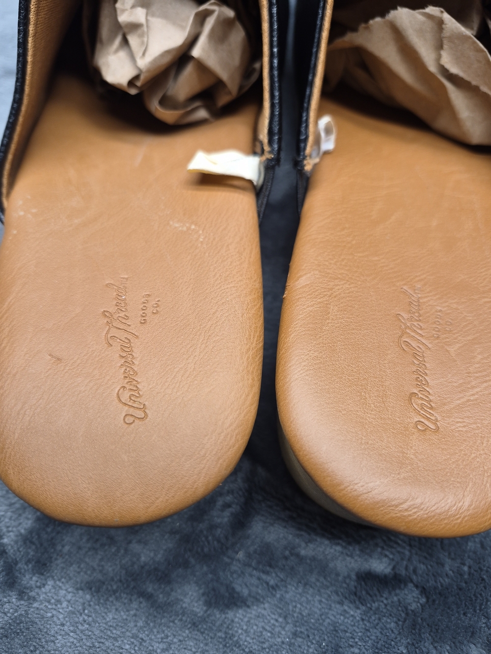 Universal Thread Size 10 Clogs Magnolia Black Shoes Slip On Heel Wedge Target - Picture 15 of 16